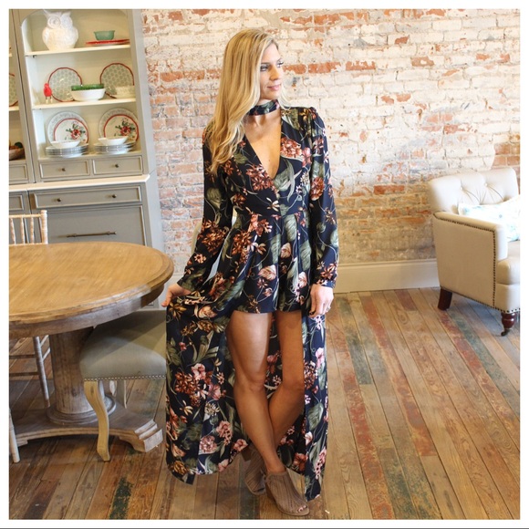 ✨LAST✨Gorgeous Navy floral print romper-maxi - Picture 5 of 7